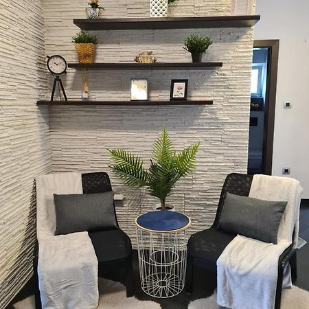 Appartement Mc Motilor Apartament à Alba Iulia Extérieur photo